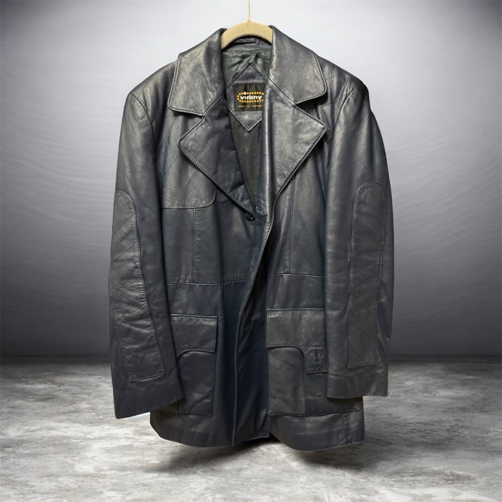 70s Navy Blue Leather Jacket, 22” ptp
Made in Argentina